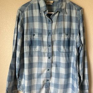 Women’s Faherty long sleeve button down